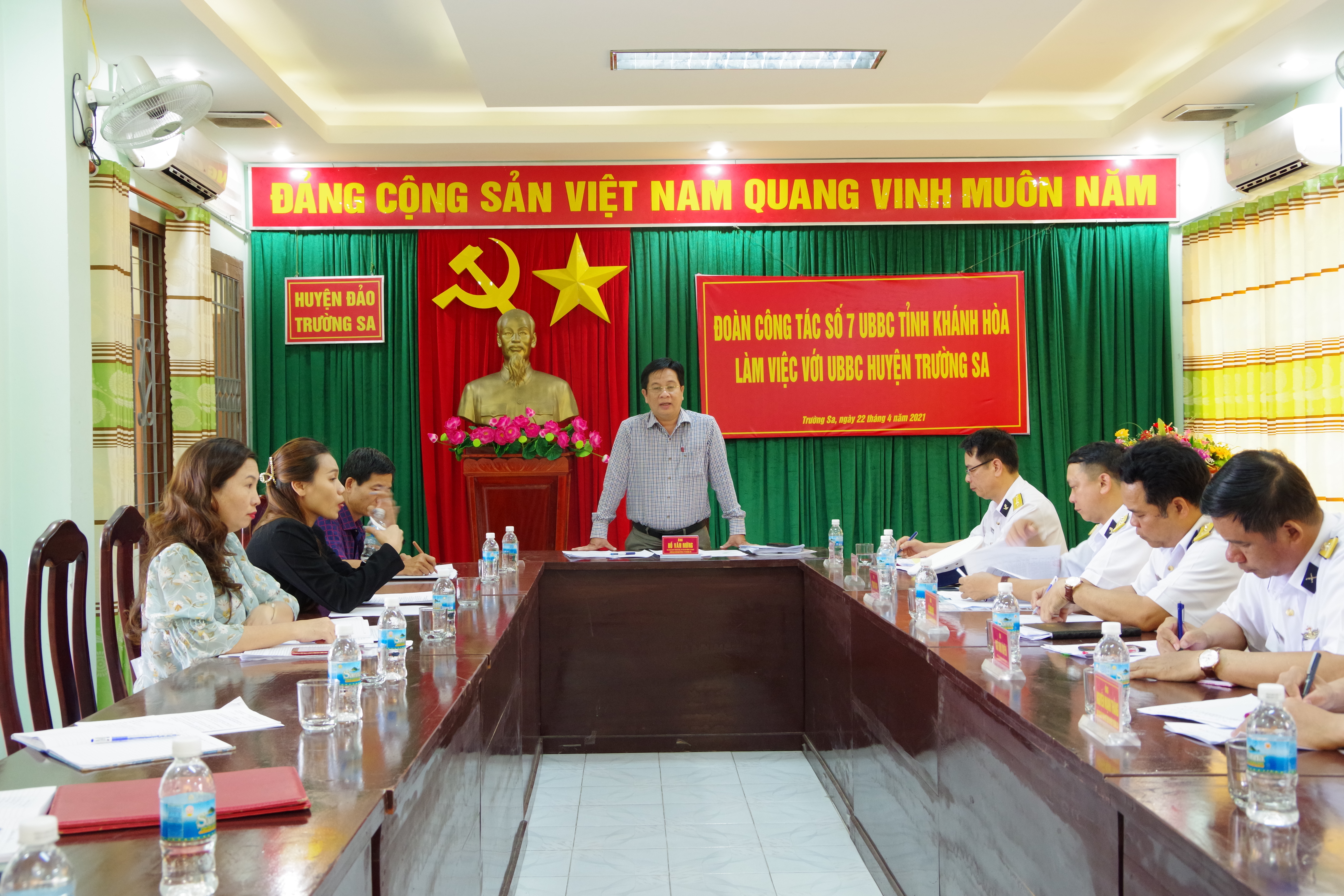 Kiểm tra lần 2 công tác chuẩn bị bầu cử tại huyện đảo Trường Sa