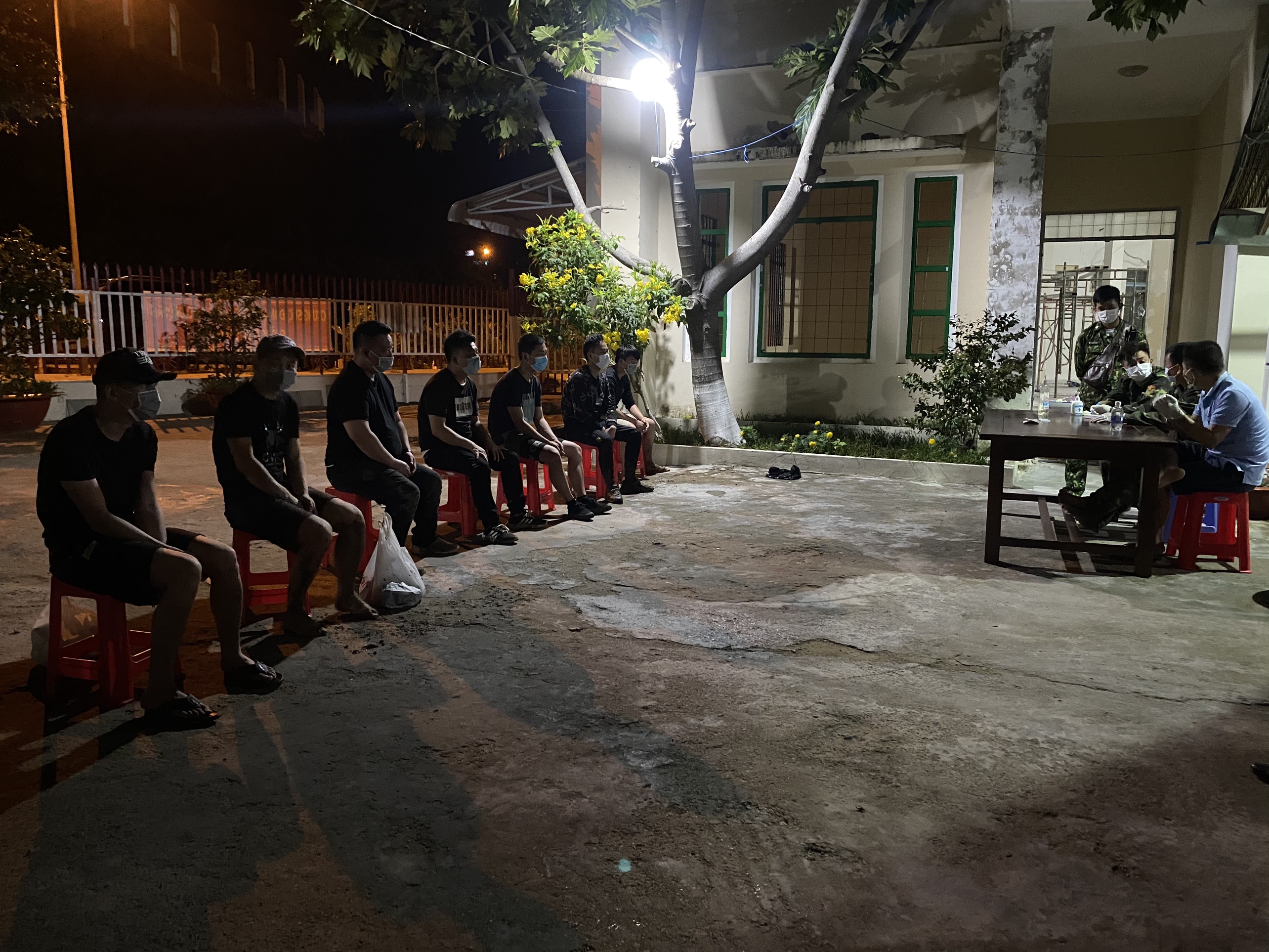  Biên phòng Kiên Giang bắt 14 đối tượng vượt biên trái phép