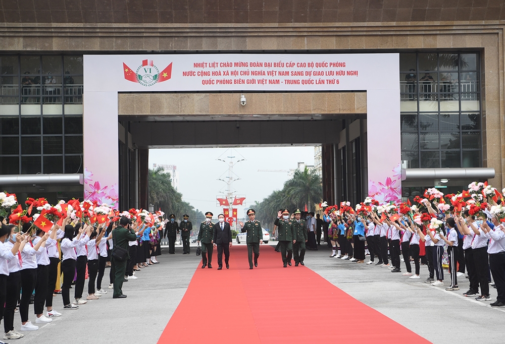 Những hình ảnh ấn tượng về Giao lưu hữu nghị quốc phòng biên giới ... Image hình ảnh hình ảnh hình ảnh Việt Hoa - Những hình ảnh ấn tượng về Giao lưu hữu nghị quốc phòng biên giới ...