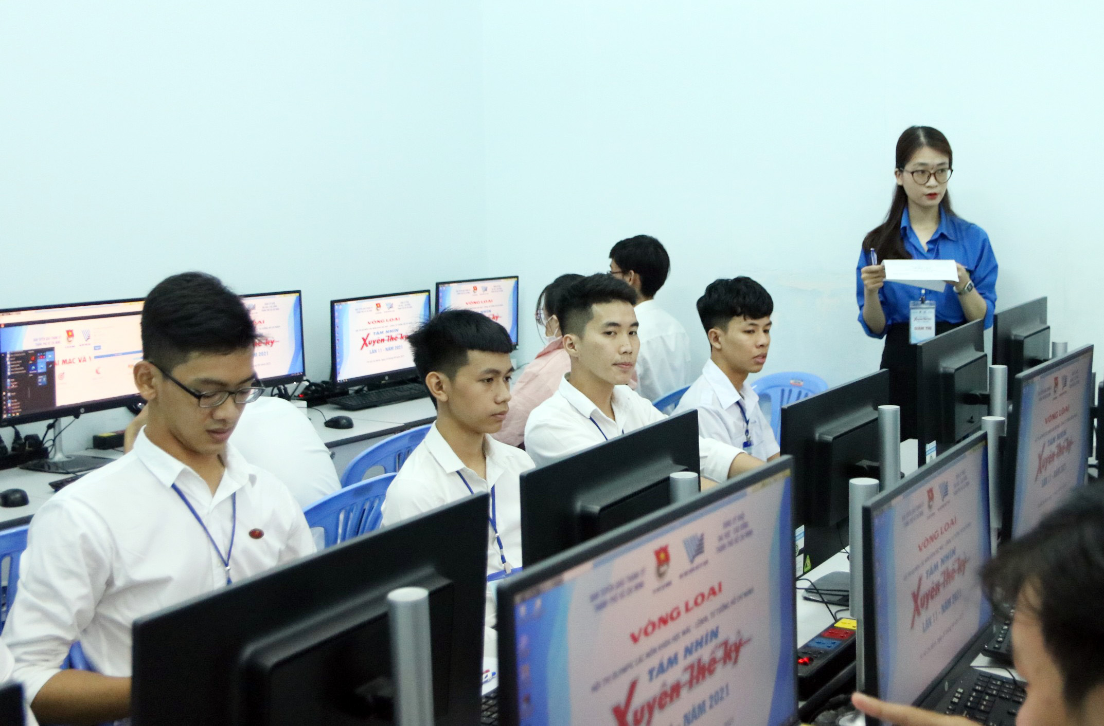 Khai mạc hội thi “Tầm nhìn xuyên thế kỷ” năm 2021