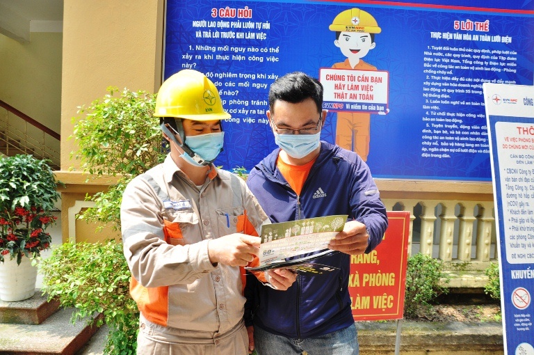 Để hóa đơn tiền điện không tăng đột biến trong mùa nắng nóng