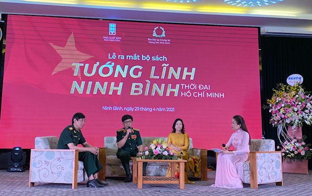 Lễ ra mắt bộ sách  về các vị tướng quê hương Ninh Bình