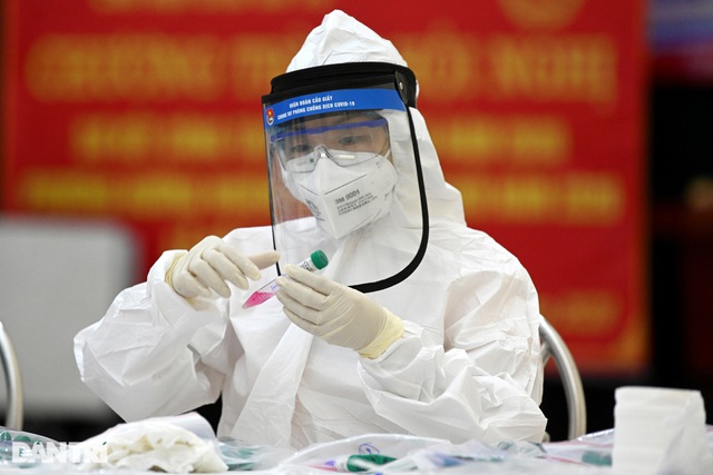 Bản tin Covid-19 ngày 4-5: Thêm 11 ca mắc Covid-19, trong đó có 10 ca được cách ly ngay sau khi nhập cảnh