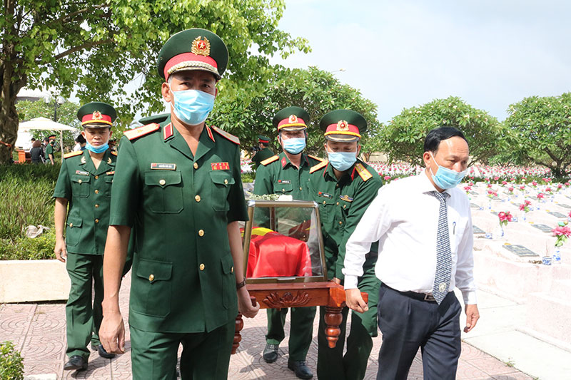 Tỉnh Quảng Bình: Truy điệu và an táng 16 hài cốt liệt sĩ quy tập tại Lào