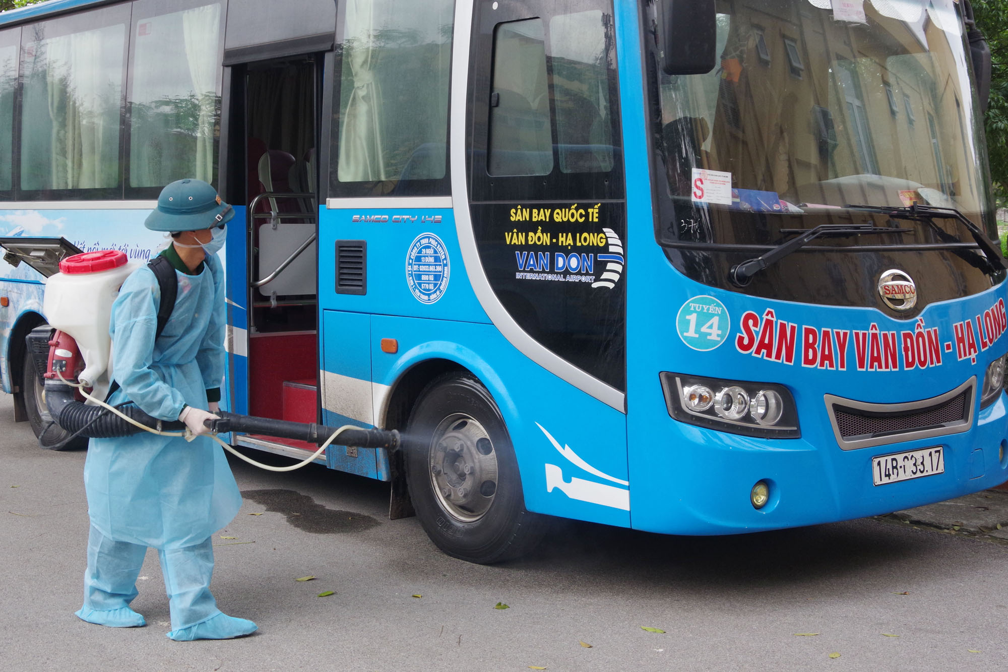 Phục vụ chu đáo công dân cách ly 