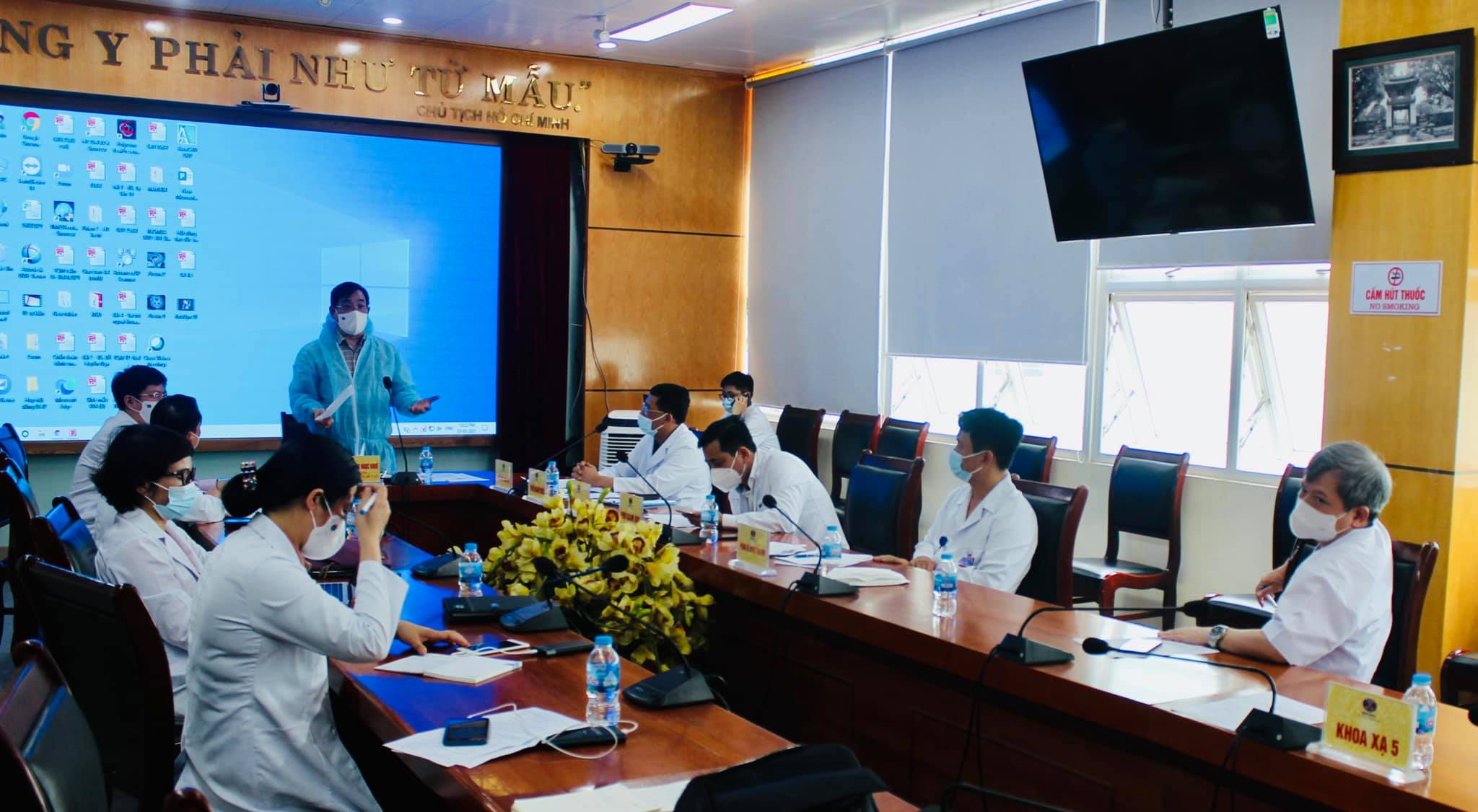 ­­Các bệnh viện nâng mức độ cảnh báo lên mức cao nhất để phòng, chống dịch Covid-19