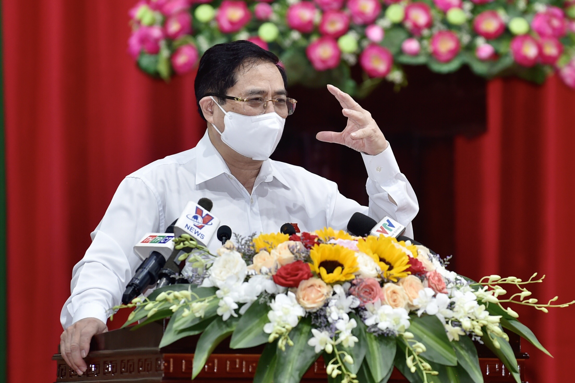 Thủ tướng Chính phủ Phạm Minh Chính tiếp xúc cử tri thành phố Cần Thơ