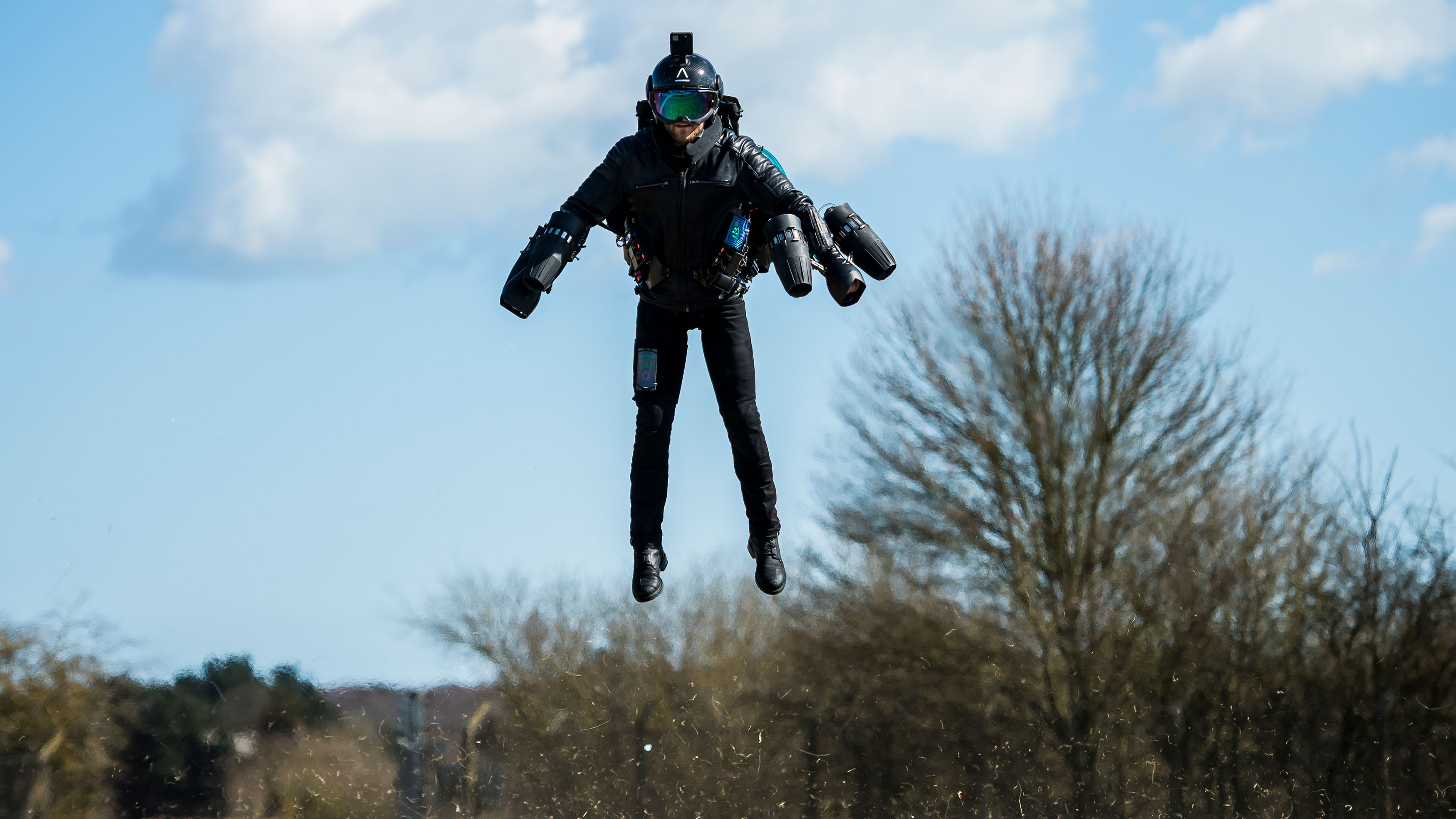 Bộ đồ bay phản lực cá nhân có thể thay đổi chiến thuật trên chiến trường