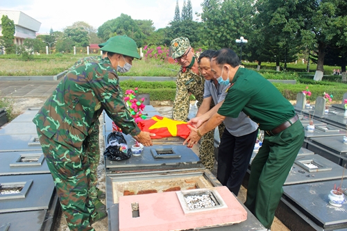 Quân đoàn 3 quy tập được 2 bộ hài cốt liệt sĩ trên địa bàn tỉnh Gia Lai