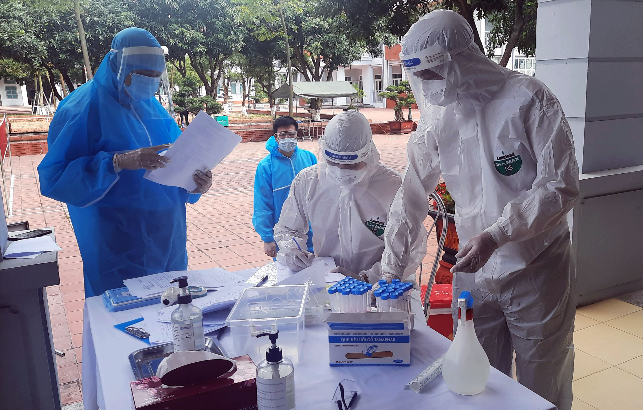 Ngành hậu cần quân đội tiếp tục đẩy mạnh công tác phòng, chống dịch Covid-19