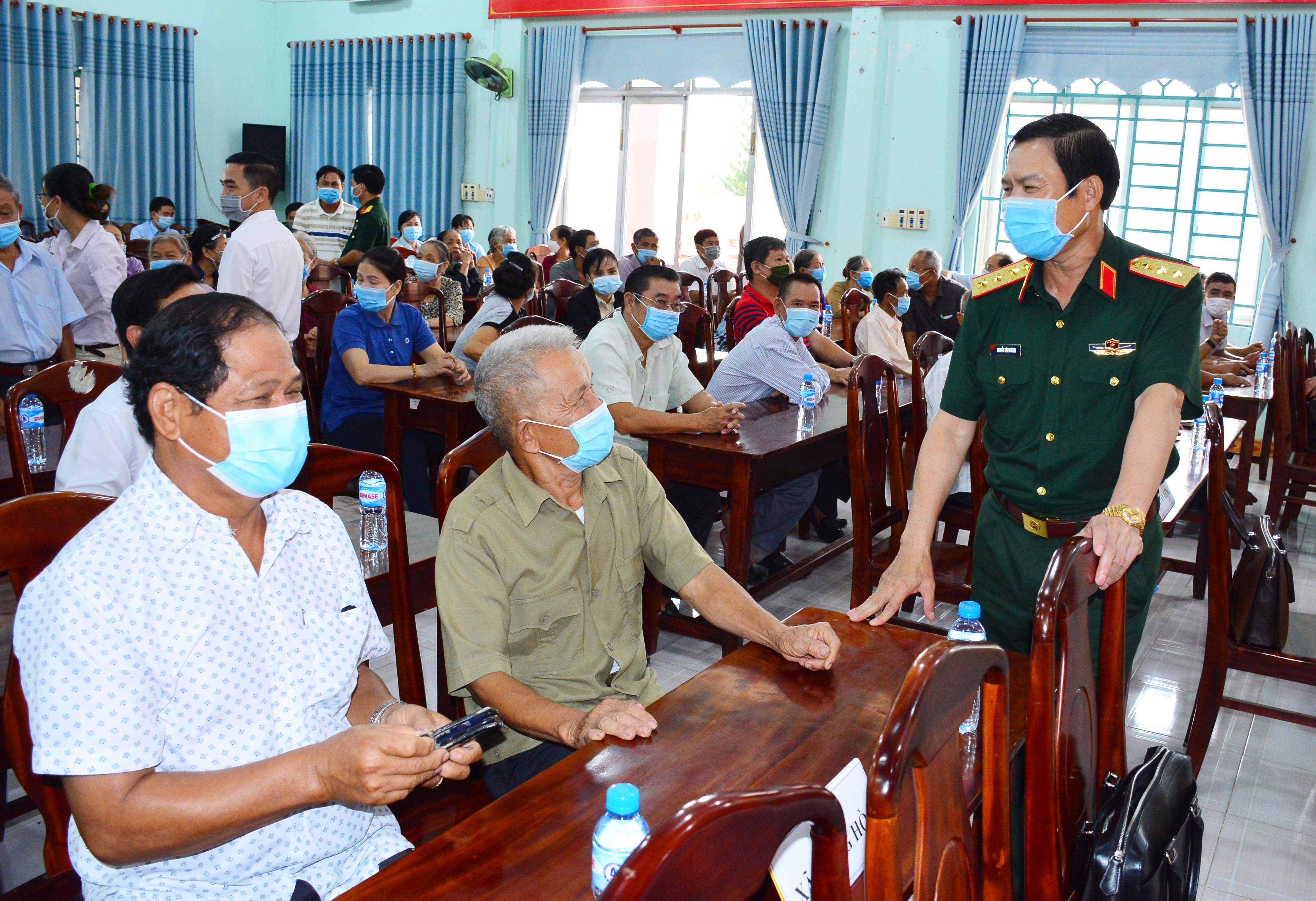 Cử tri tin tưởng các ứng cử viên phát huy tốt vai trò người đại biểu của nhân dân 