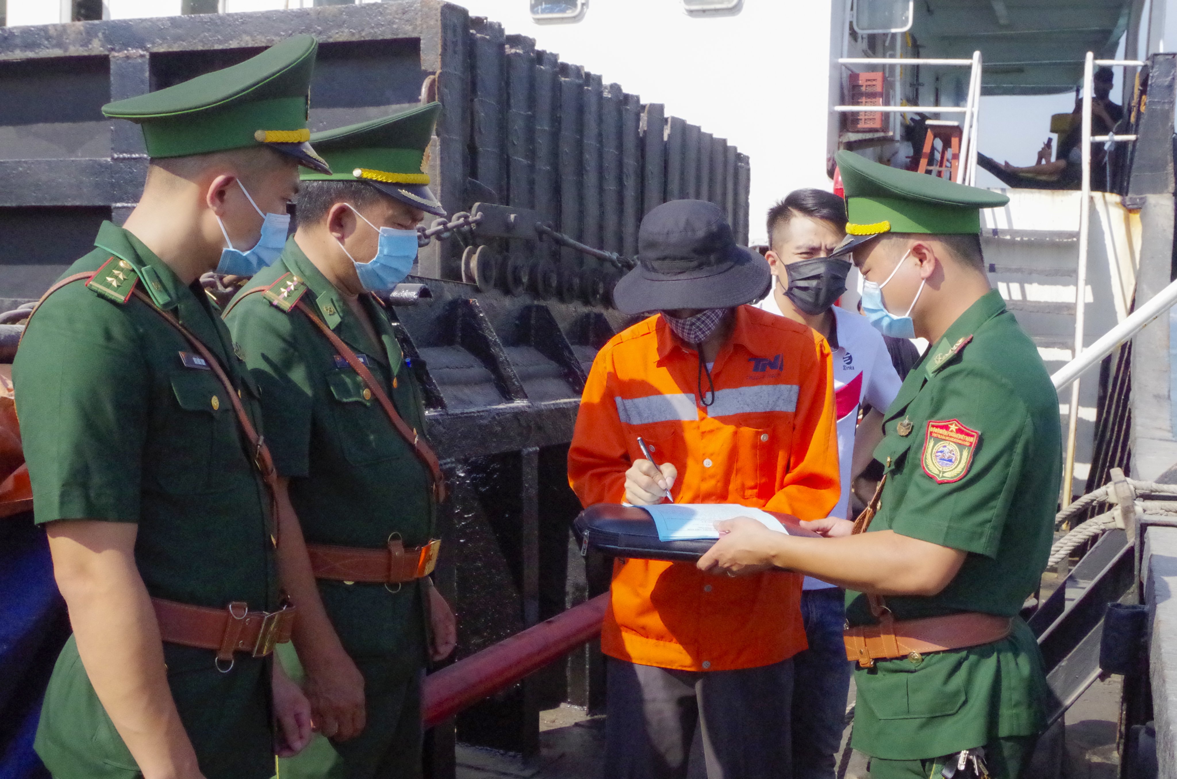 Tuyên truyền, vận động nhân dân tham gia phòng, chống dịch Covid-19 