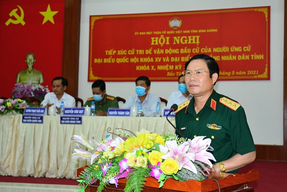 Thượng tướng Nguyễn Tân Cương tiếp xúc cử tri tại huyện Bắc Tân Uyên, Bình Dương