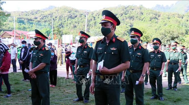 Cử tri 6 xã huyện Nam Giang (Quảng Nam) đi bầu cử sớm