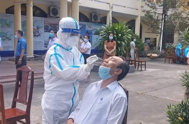 Đà Nẵng tạm dừng hoạt động vận chuyển hành khách bằng xe taxi, xe thô sơ, xe gắn máy