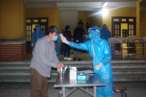 Bộ CHQS tỉnh Hải Dương tiếp nhận 161 công dân cách ly y tế tập trung