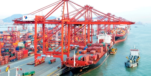 Tháng 4: Tổng trị giá xuất nhập khẩu hàng hóa cả nước đạt 54,32 tỷ USD