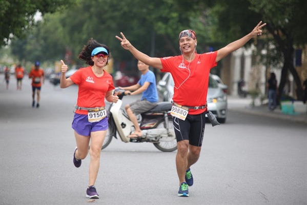 Gần 2.000 người tham gia “Chạy để sáng tạo” 