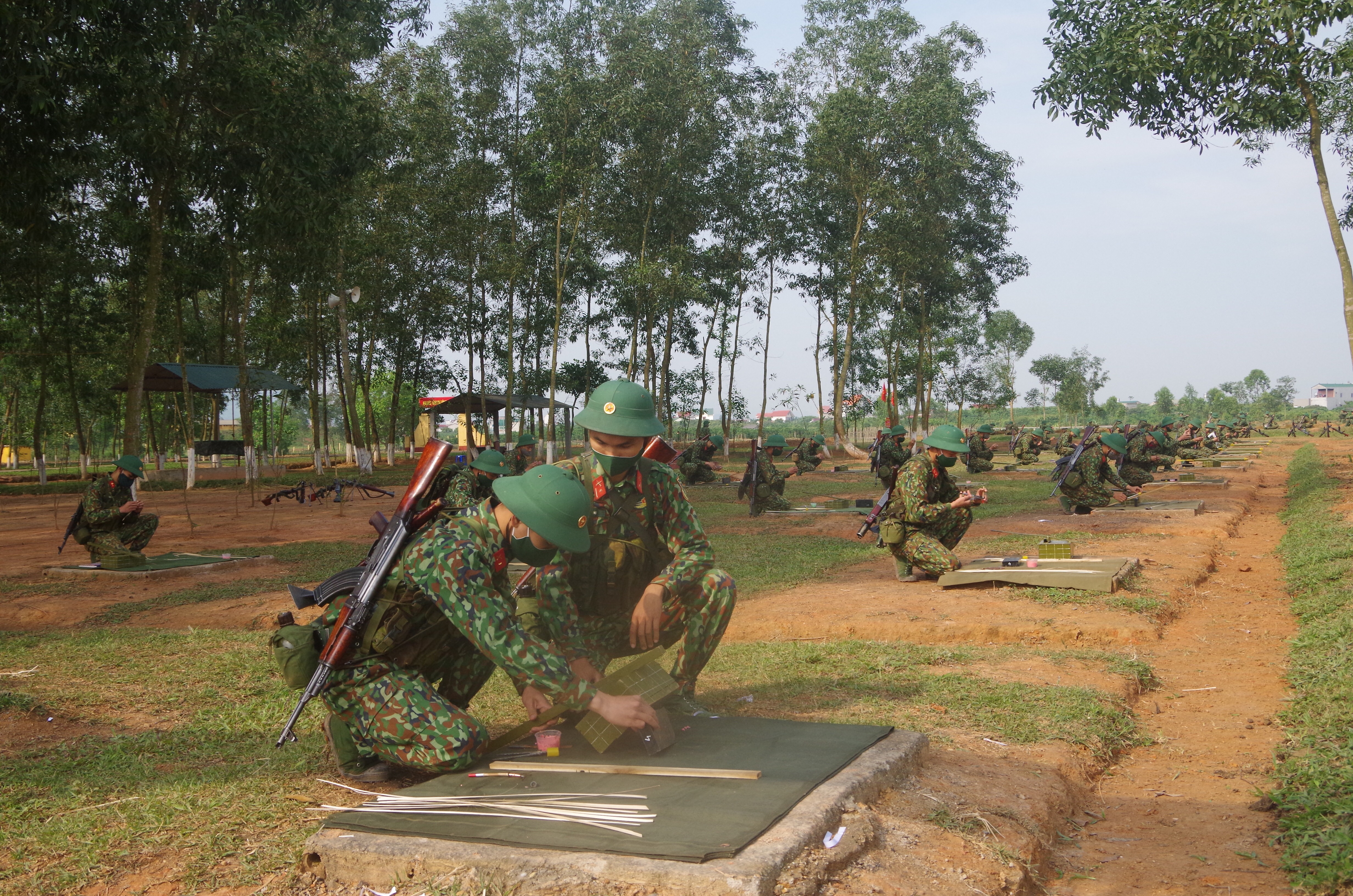 Quân đoàn 2 đổi mới, nâng cao chất lượng huấn luyện trong tâm dịch Covid-19