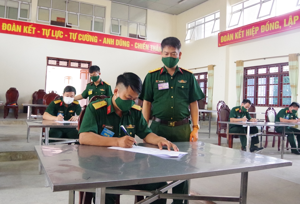 Trung đoàn 82 (Quân khu 2) tổ chức Hội thi Báo cáo viên giỏi năm 2021