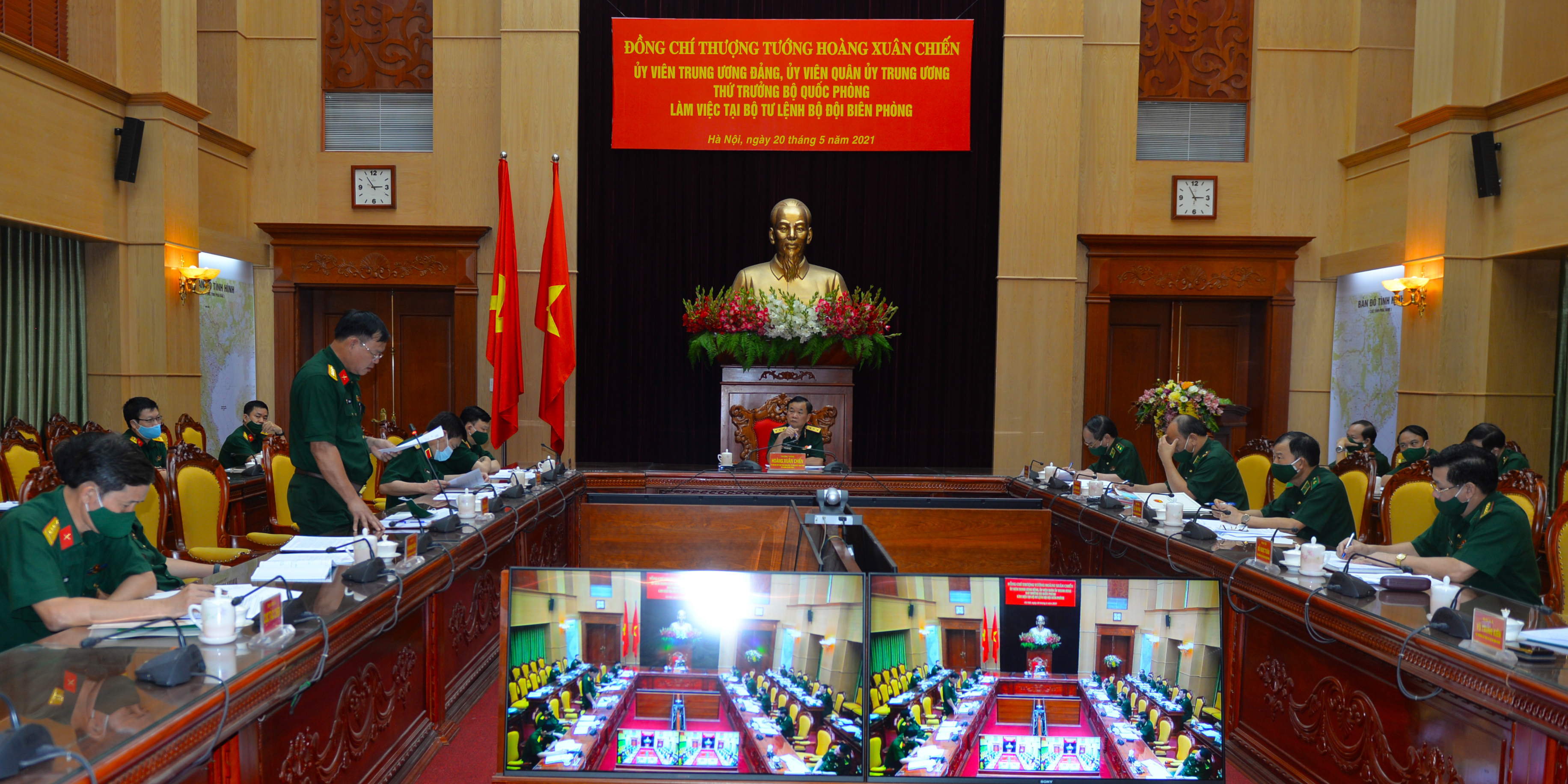 Thượng tướng Hoàng Xuân Chiến làm việc với Bộ tư lệnh Bộ đội Biên phòng về công tác quản lý, kiểm soát xuất nhập cảnh