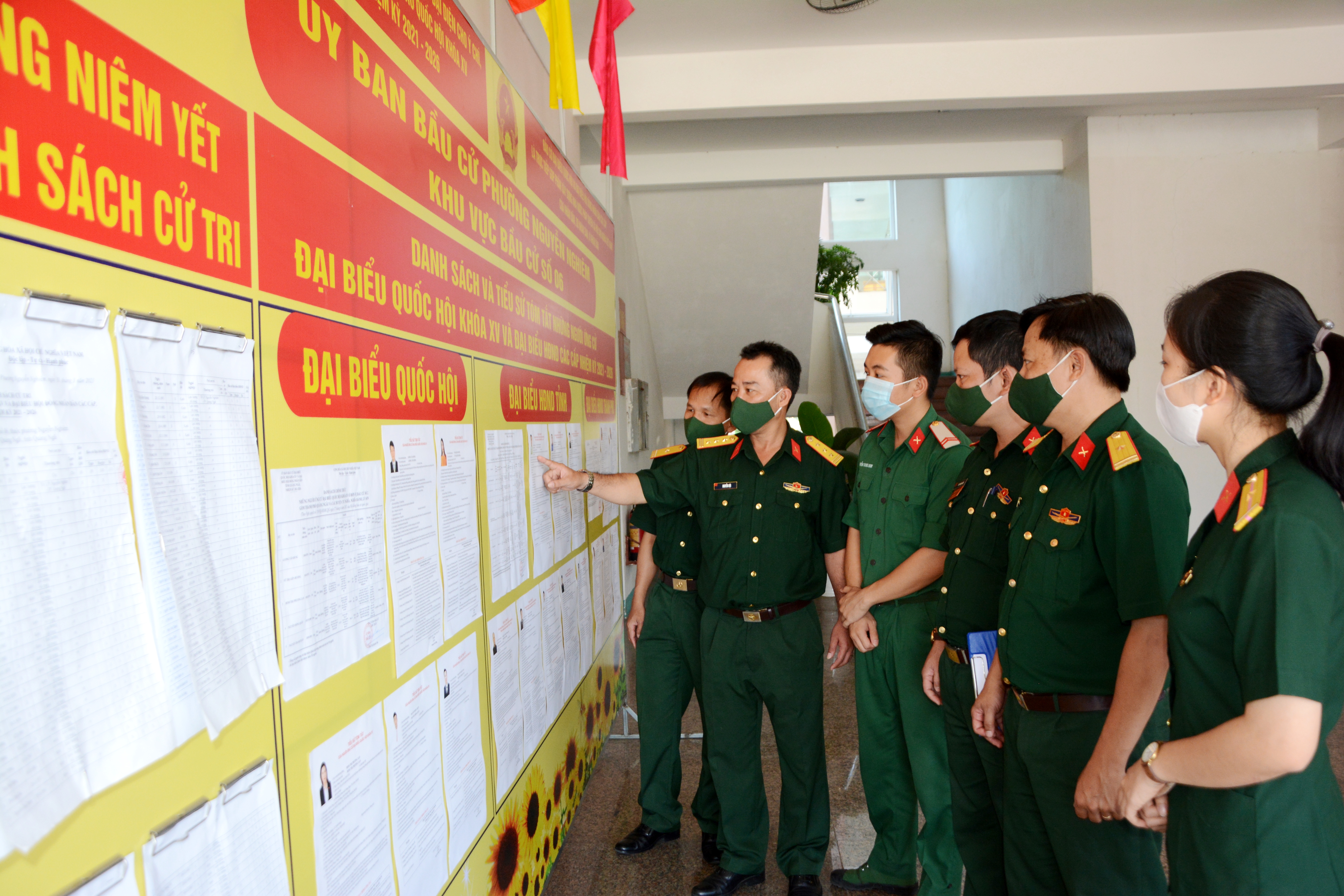 Bảo đảm tốt việc bầu cử cho công dân trong khu cách ly