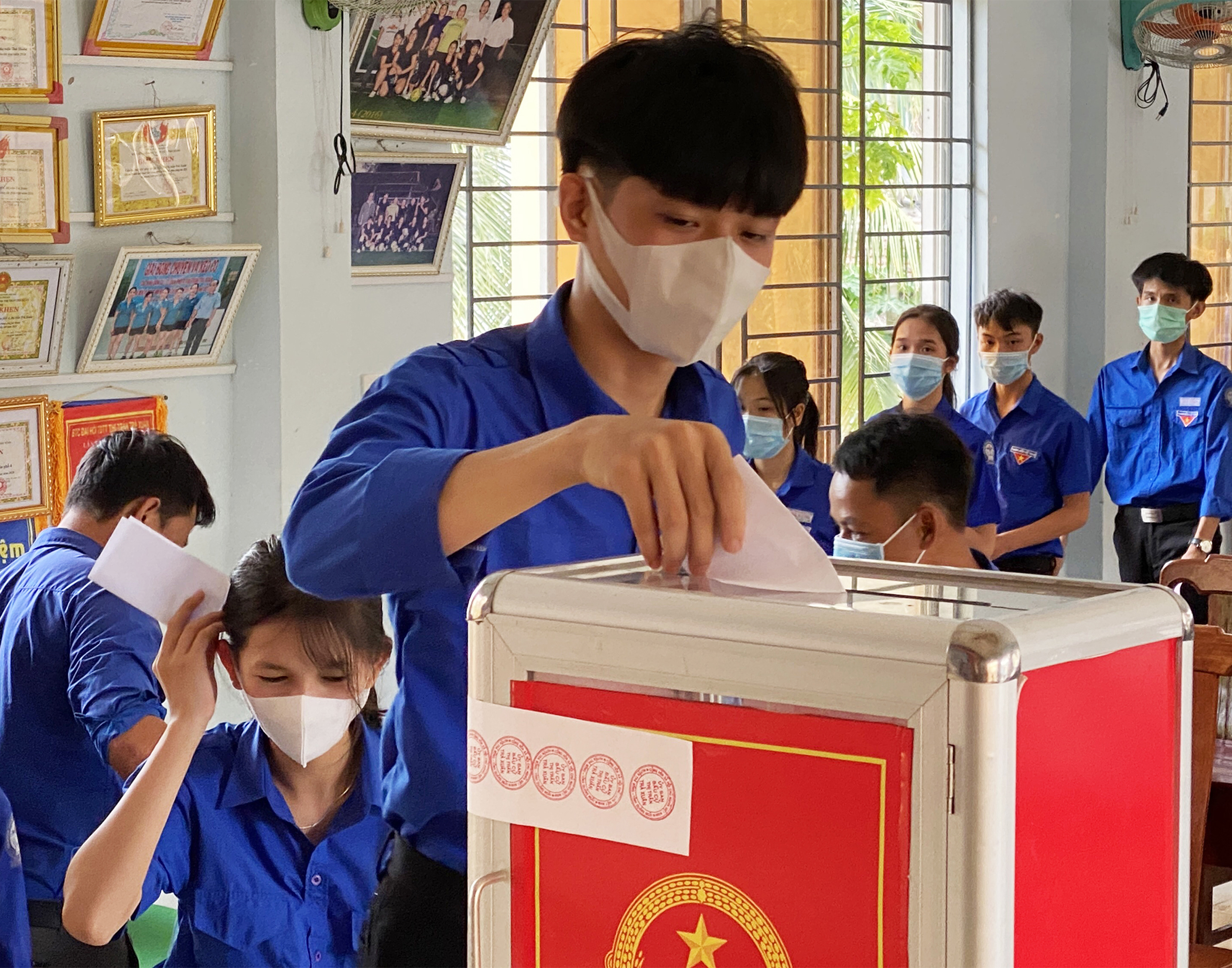 Trách nhiệm của tuổi trẻ với ngày hội của đất nước