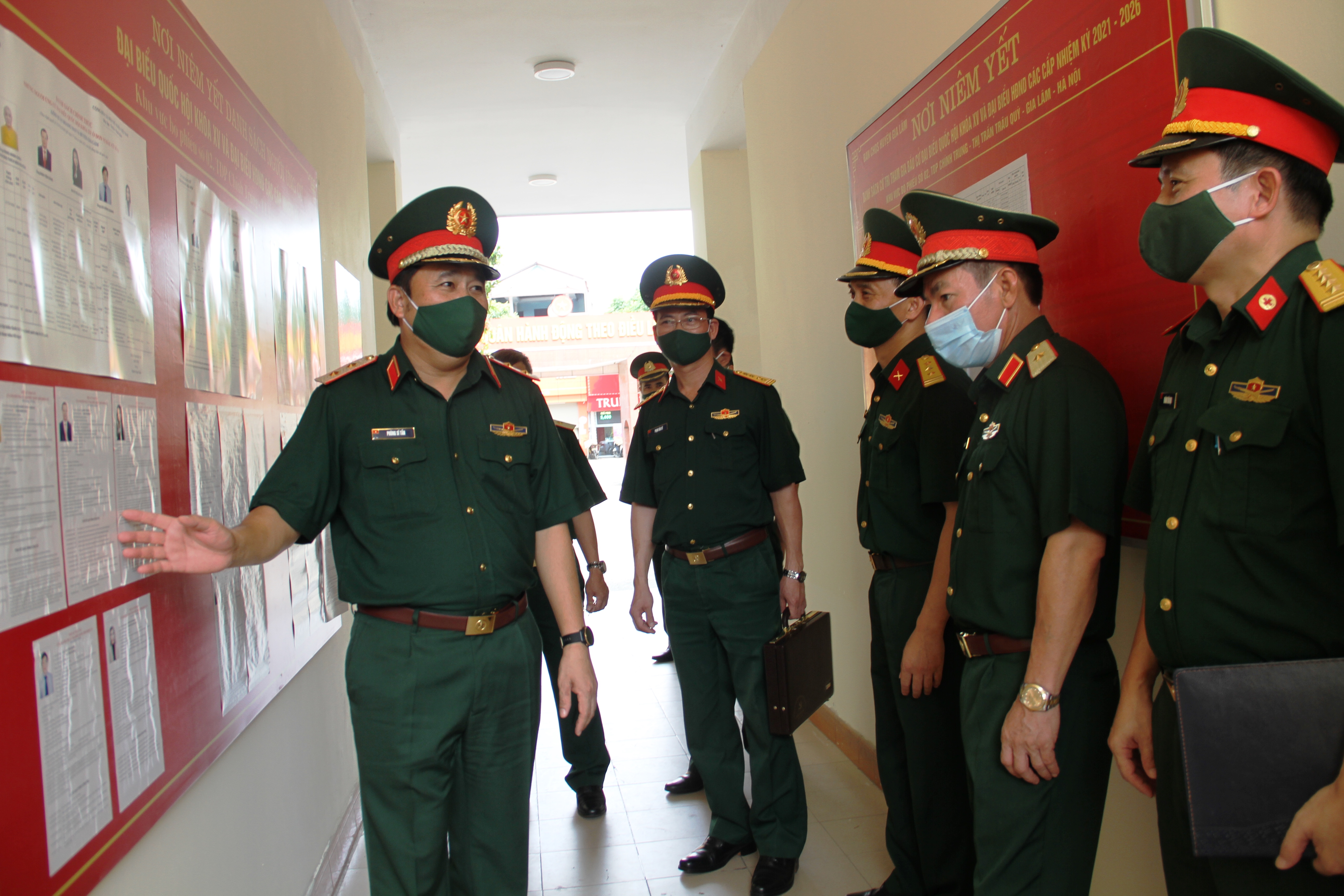 Bộ Tổng Tham mưu kiểm tra công tác bầu cử tại một số đơn vị trên địa bàn Thủ đô