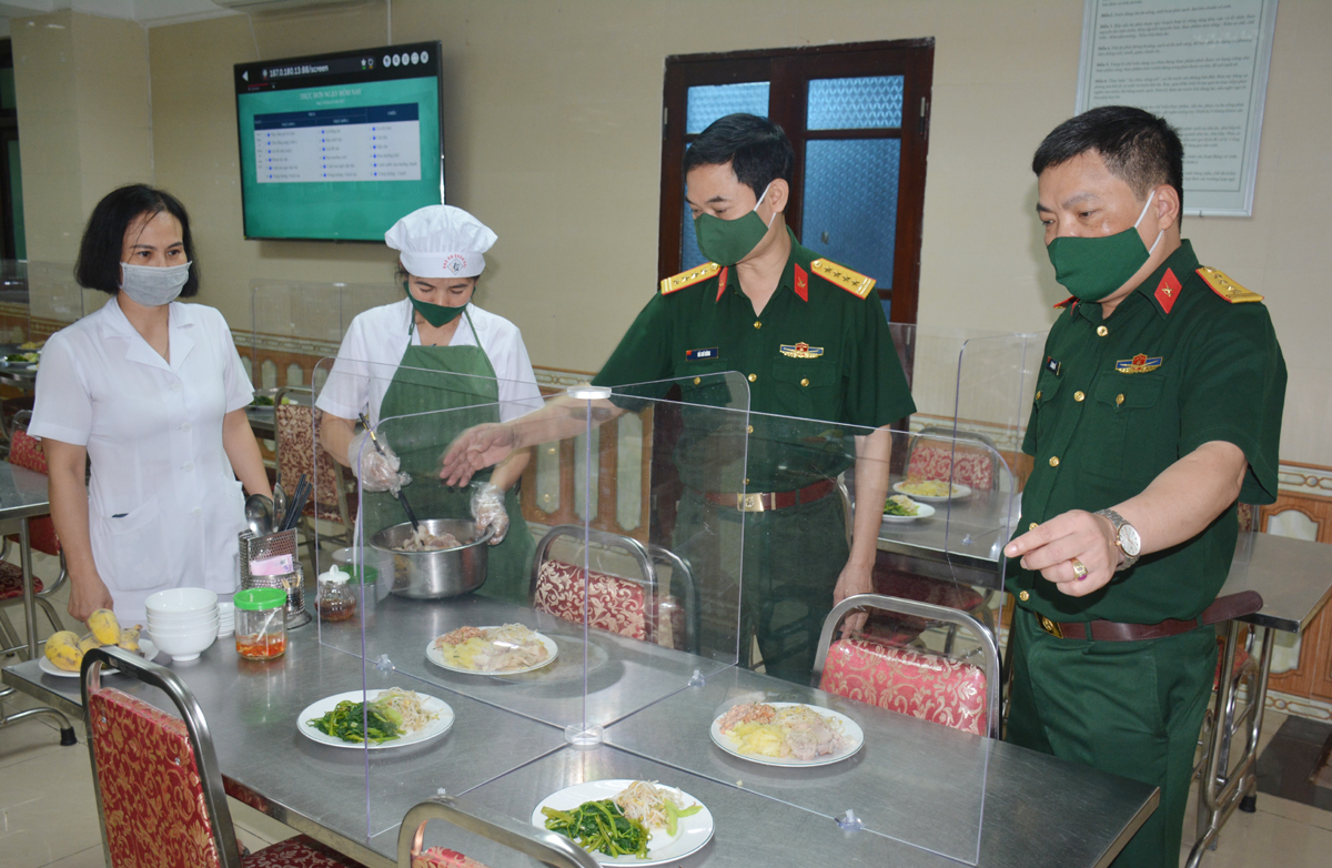 Nhà ăn thông minh, an toàn phòng, chống dịch