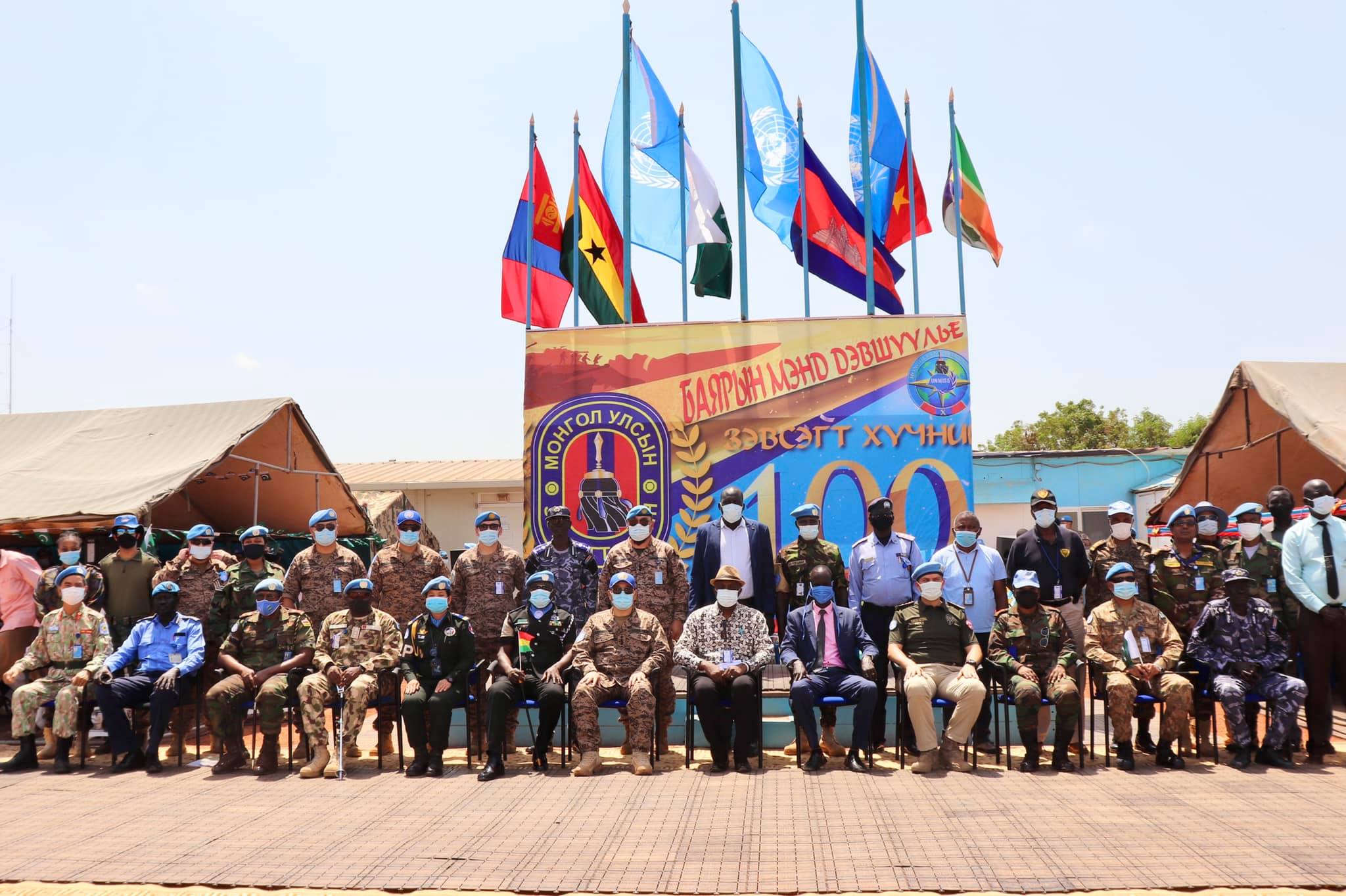 Tự hào cờ đỏ sao vàng Việt Nam tung bay ở Cộng hòa Nam Sudan