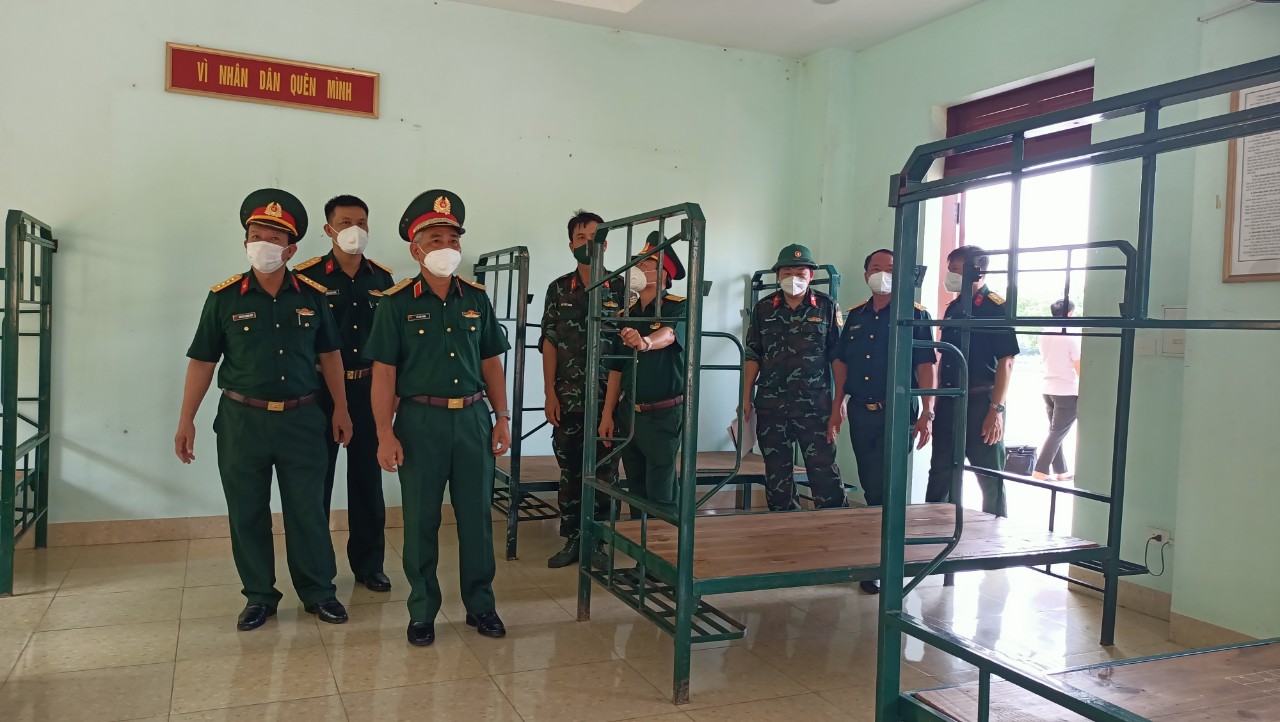 Sư đoàn 3 nhường doanh trại làm khu cách ly tập trung cho người dân