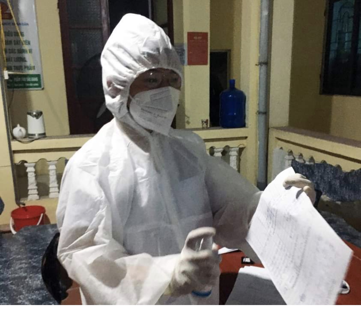 Thầy giáo nhắn vợ là điều dưỡng trong 