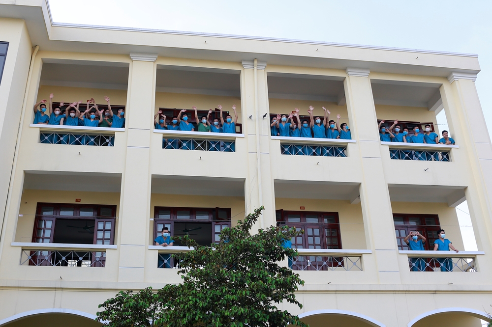 Sau những giờ làm việc vất vả là thời gian nghỉ ngơi của các học viên, cán bộ Học viện Quân y.