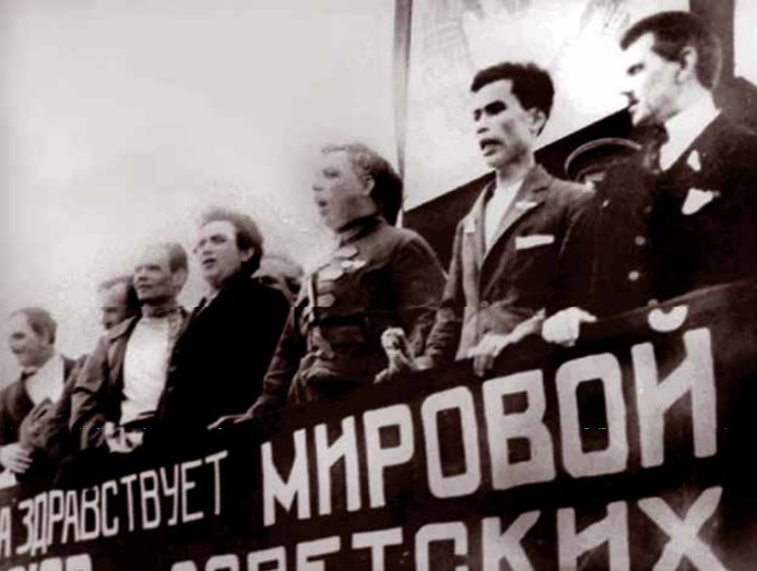 Chuyên gia Nga phân tích về hành trình cứu nước của Bác Hồ