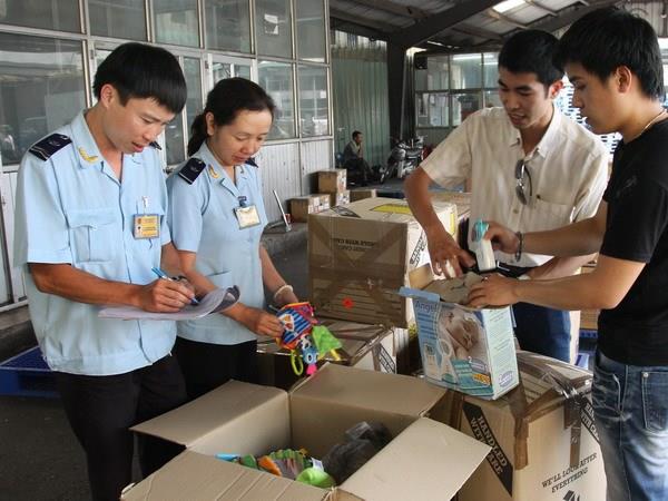 Phát hiện, bắt giữ 1.228 vụ buôn lậu, gian lận thương mại trong tháng 5

