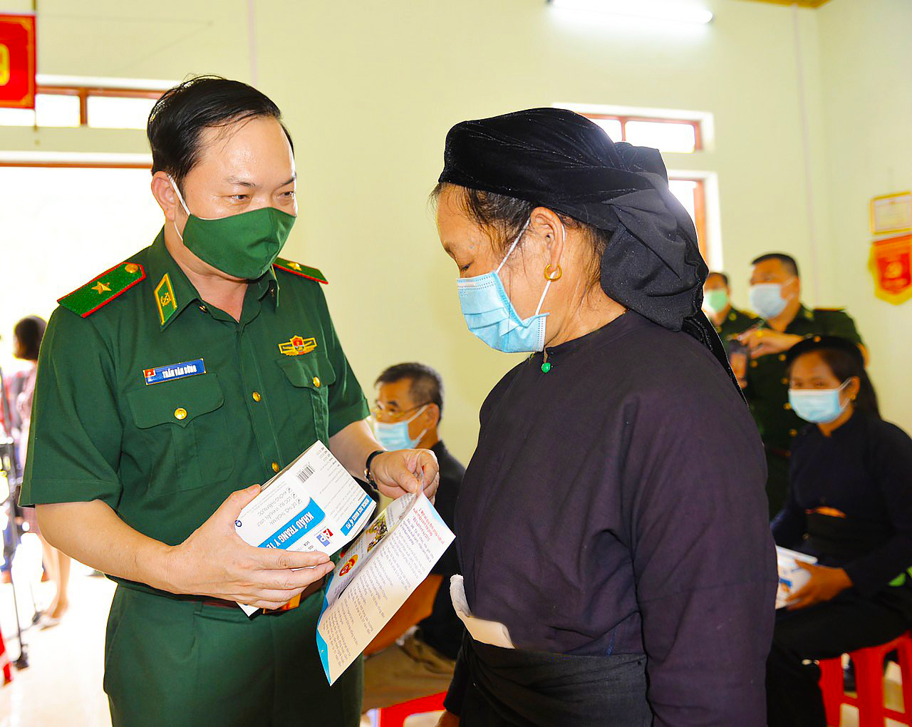 Xây dựng phòng tuyến nhân dân bảo vệ biên giới