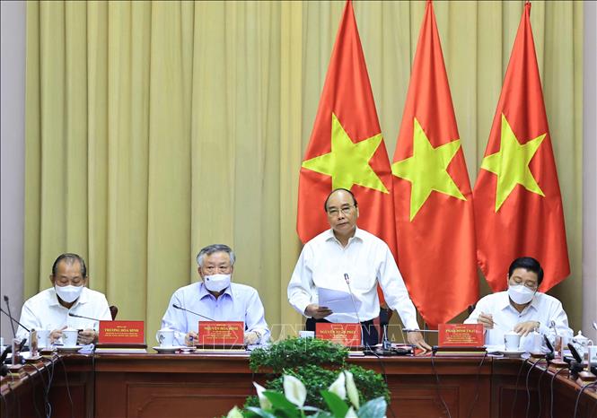 Chủ tịch nước Nguyễn Xuân Phúc: Nâng cao hiệu quả hoạt động của Tòa án trong tình hình mới