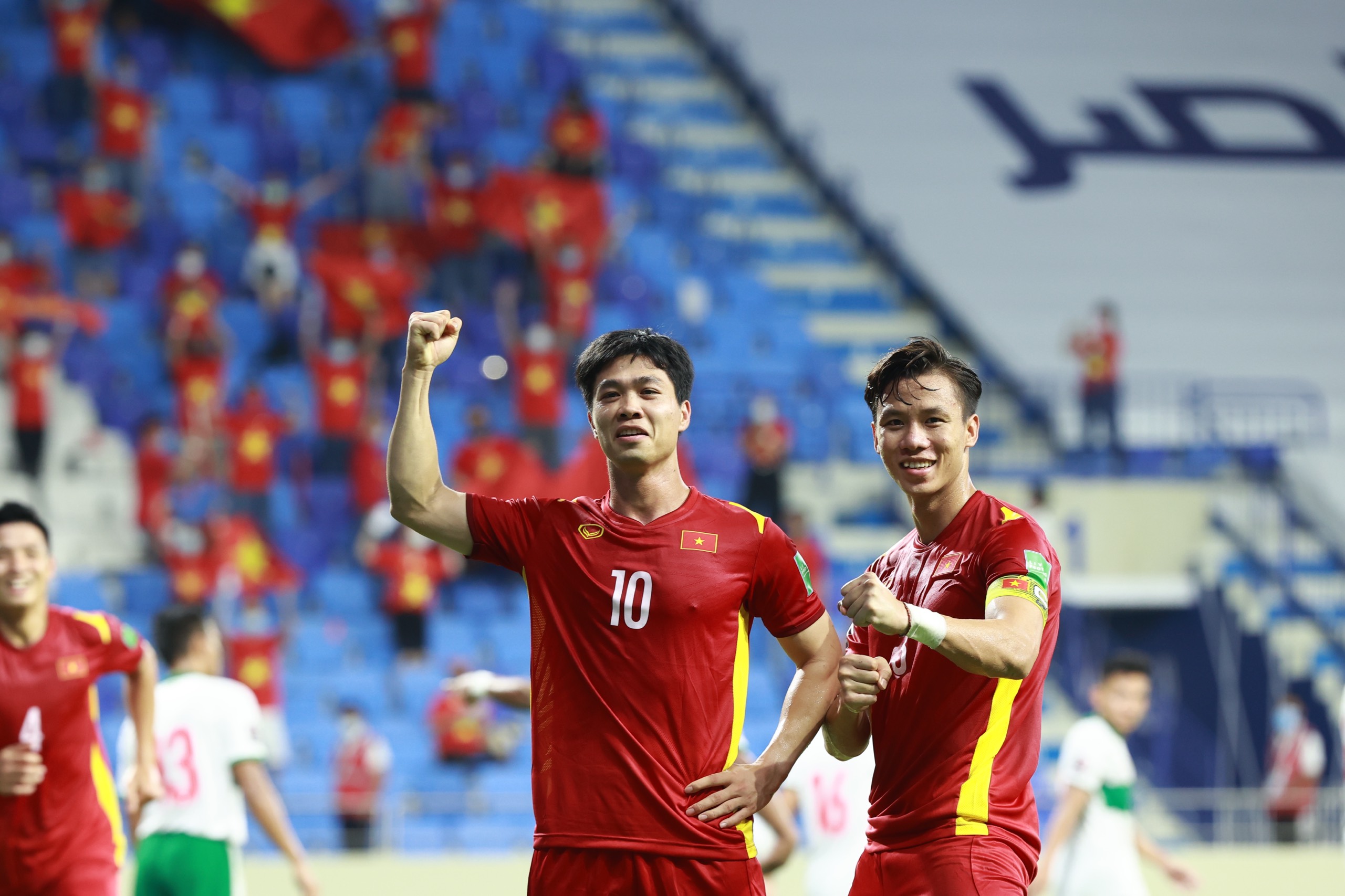 Đại thắng đội tuyển Indonesia 4-0 trước lối chơi bạo lực, Việt Nam khẳng định sức mạnh trên đất lửa Tây Á 