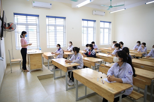 Hơn 93.000 thí sinh Hà Nội bước vào kỳ thi lớp 10