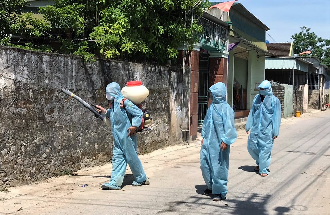 “Tổ công tác đặc biệt” tại vùng dịch