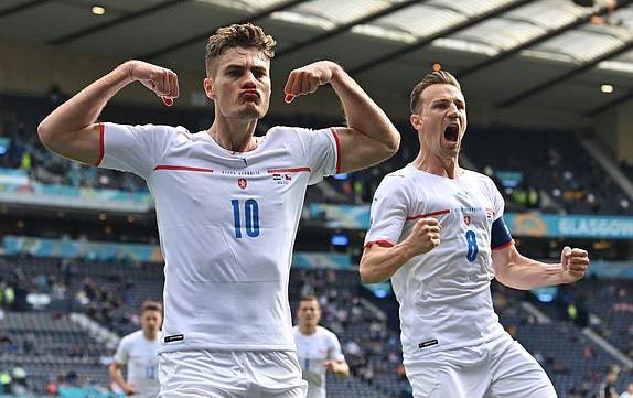 Hòa CH Séc, Croatia còn cơ hội lọt vào vòng sau