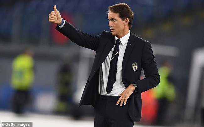 Azzurri quyết đấu Xứ Wales để phá kỷ lục