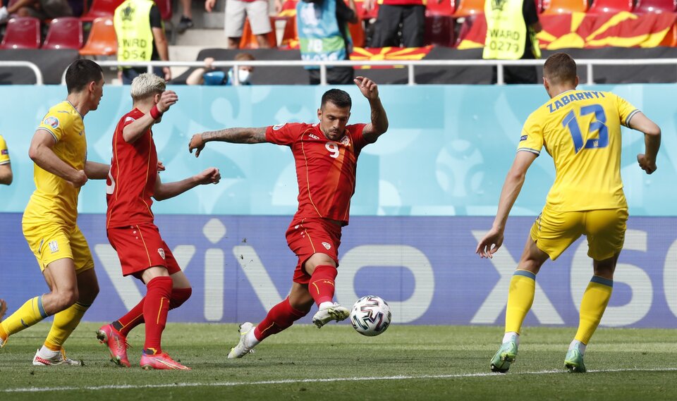 Hà Lan và Bắc Macedonia: Cuộc chơi của những kép phụ? 