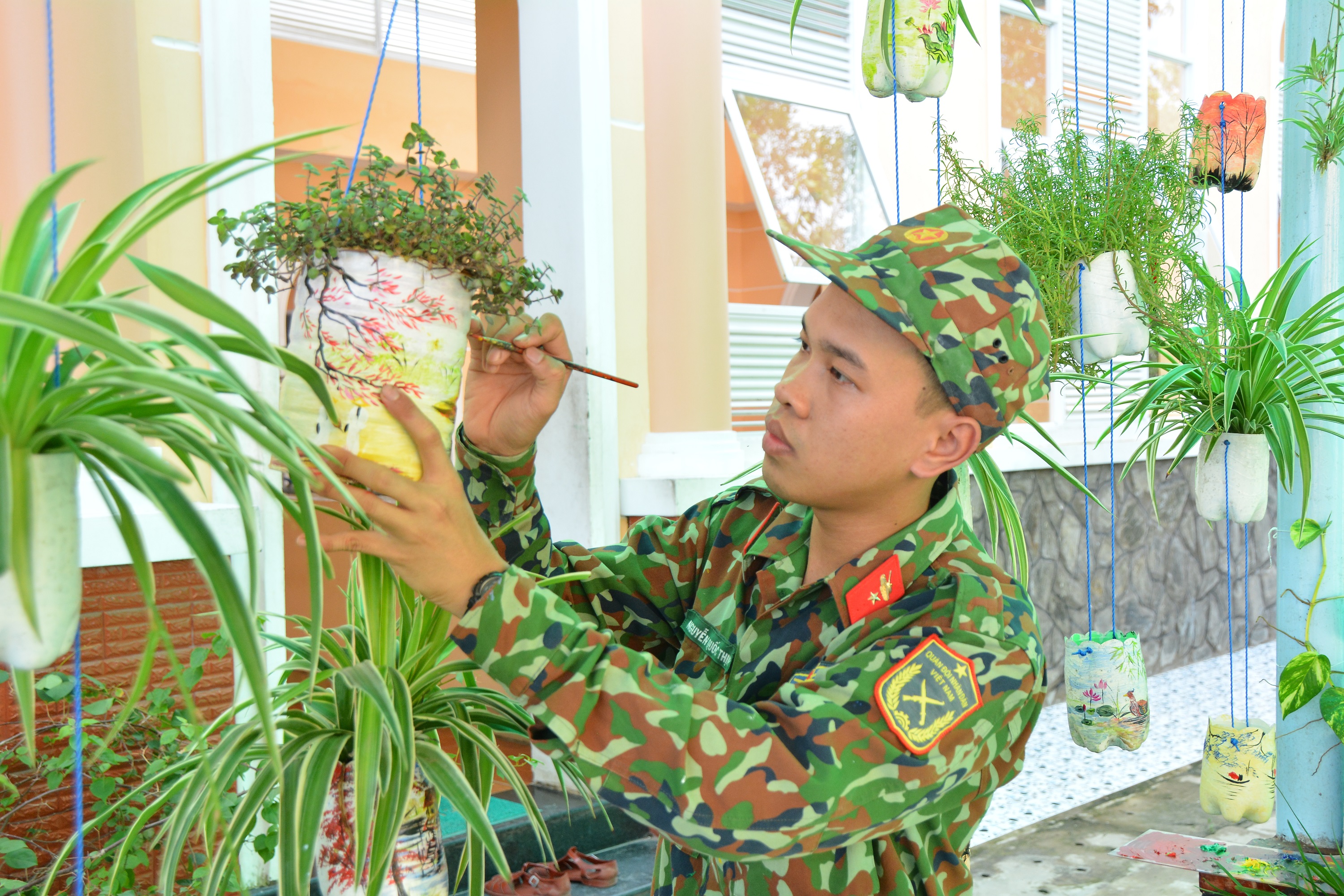 Họa sĩ binh nhất