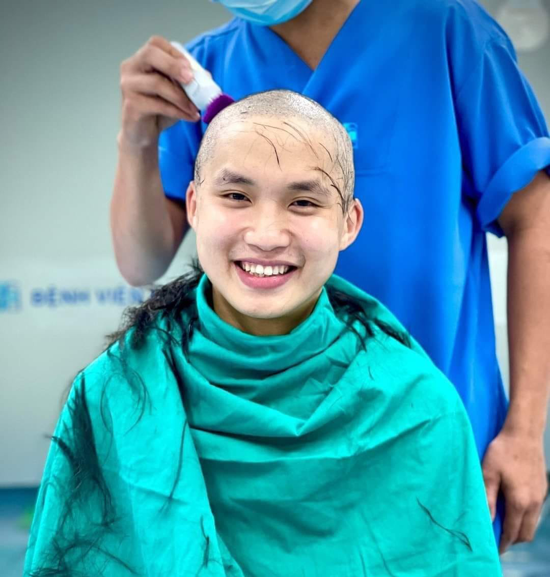 Chờ ngày hạnh phúc viên mãn 