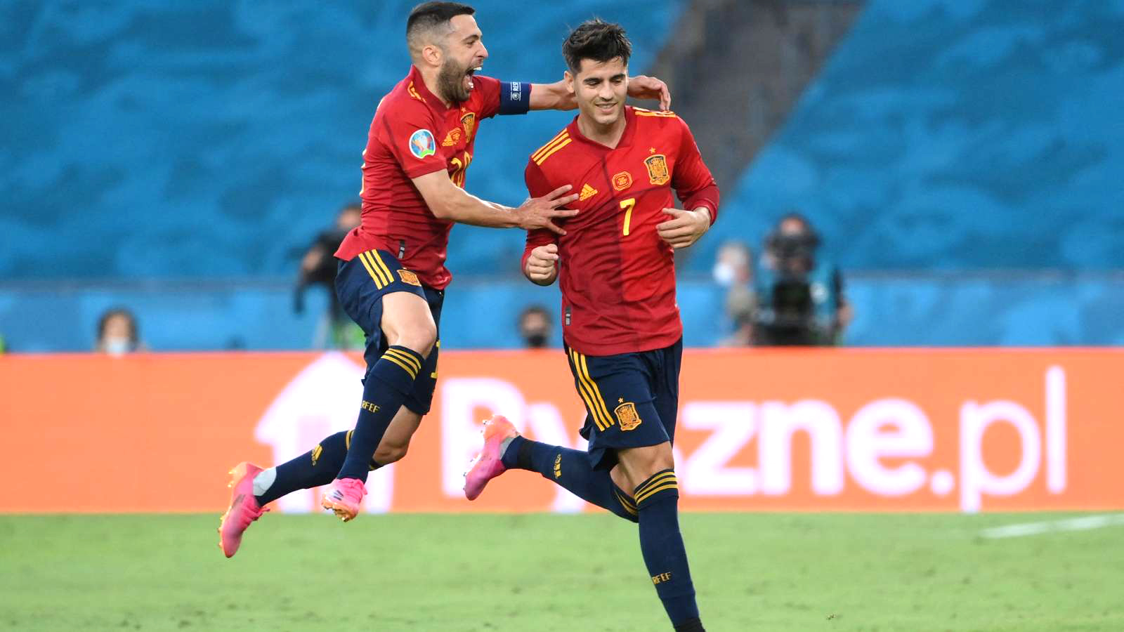 23 giờ ngày 23-6, Slovakia - Tây Ban Nha: Cơ hội nào cho 