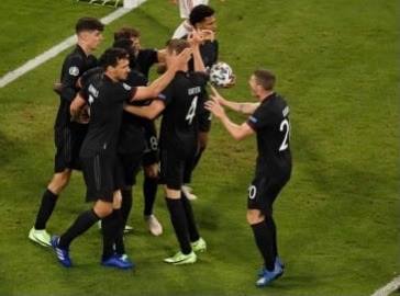 “Đức – Hungary” tạo nên màn rượt đuổi tỷ số nghẹt thở