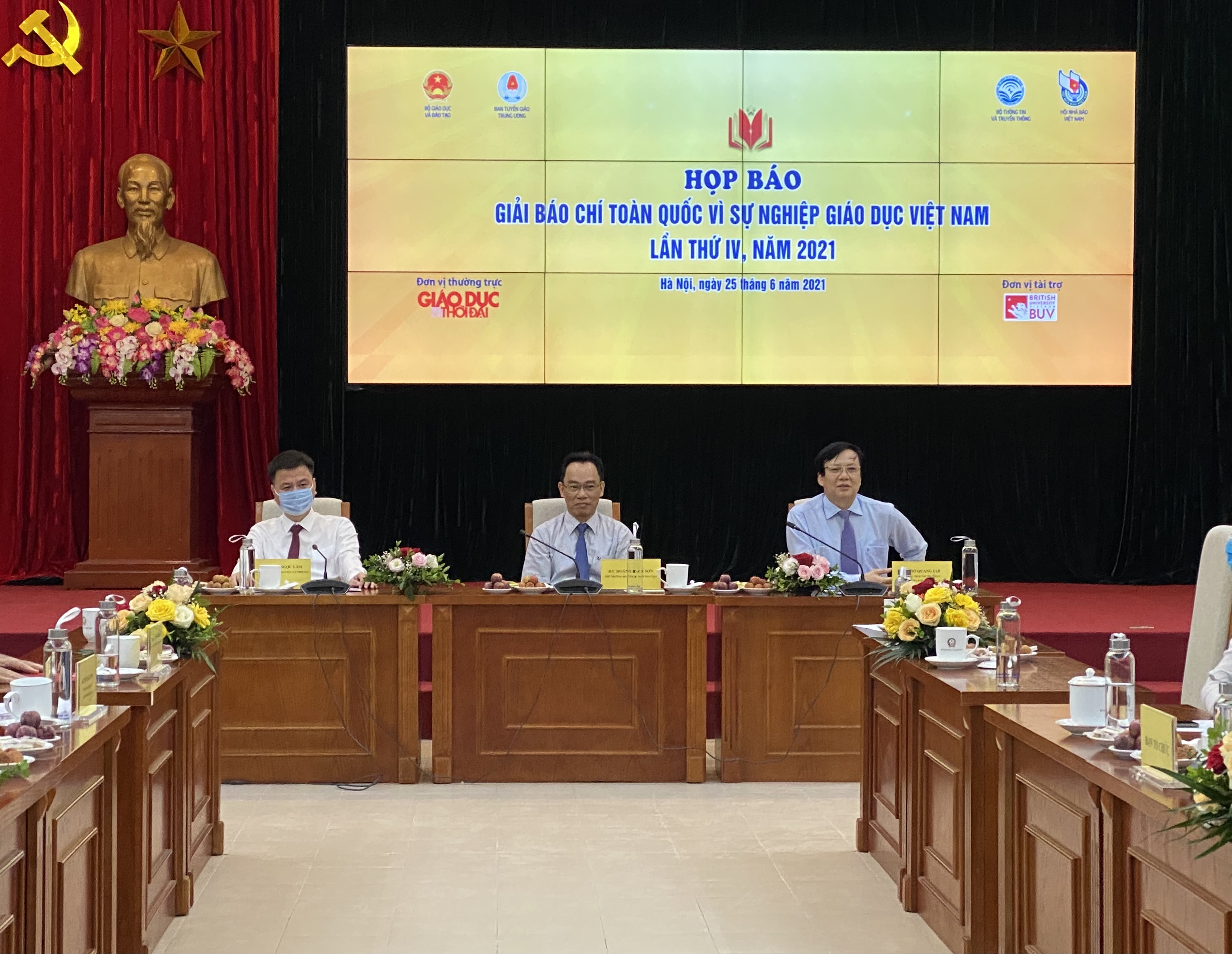 Hưởng ứng Giải báo chí toàn quốc “Vì sự nghiệp giáo dục Việt Nam” năm 2021