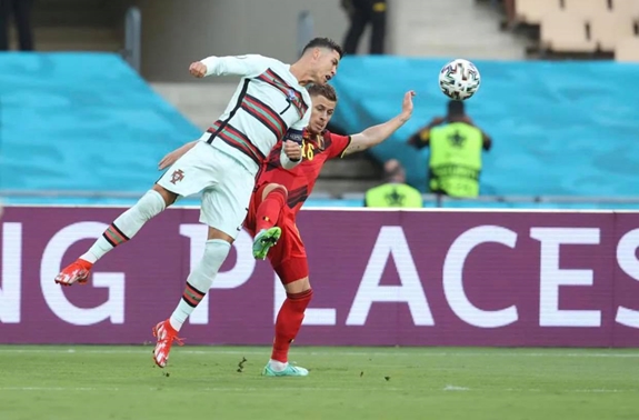 Kết quả các trận đấu vòng 1/8 đêm 27, rạng sáng 28-6