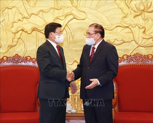 Tổng Bí thư, Chủ tịch nước Lào Thongloun Sisoulith gặp nguyên Tổng Bí thư Nông Đức Mạnh và nguyên Chủ tịch nước Trần Đức Lương